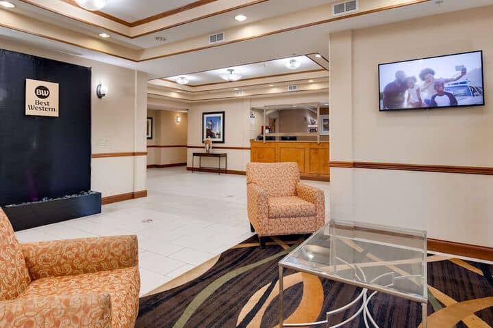 Hotel Interior 3 of 25